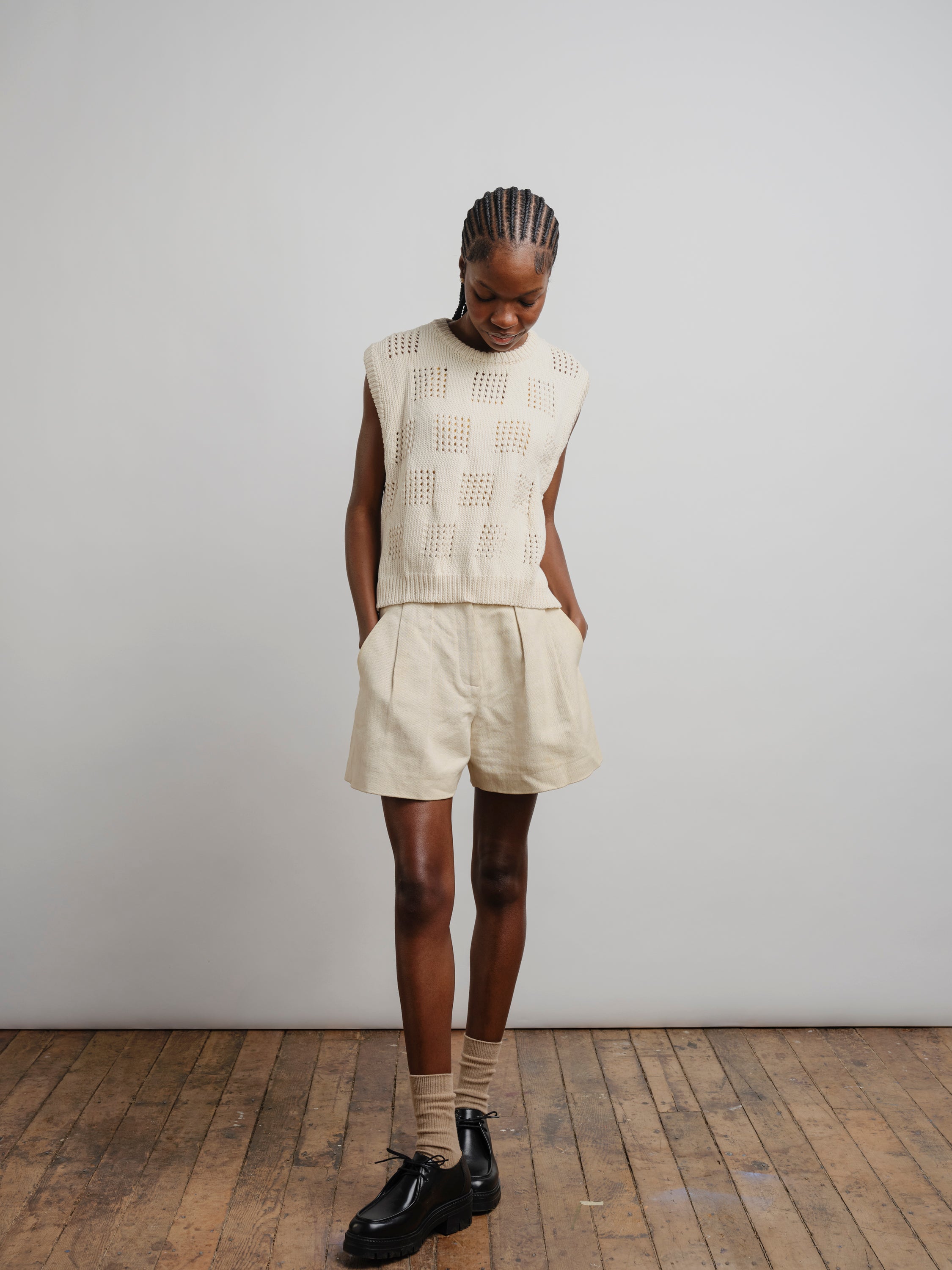 Katt Eyelet Vest - Shell