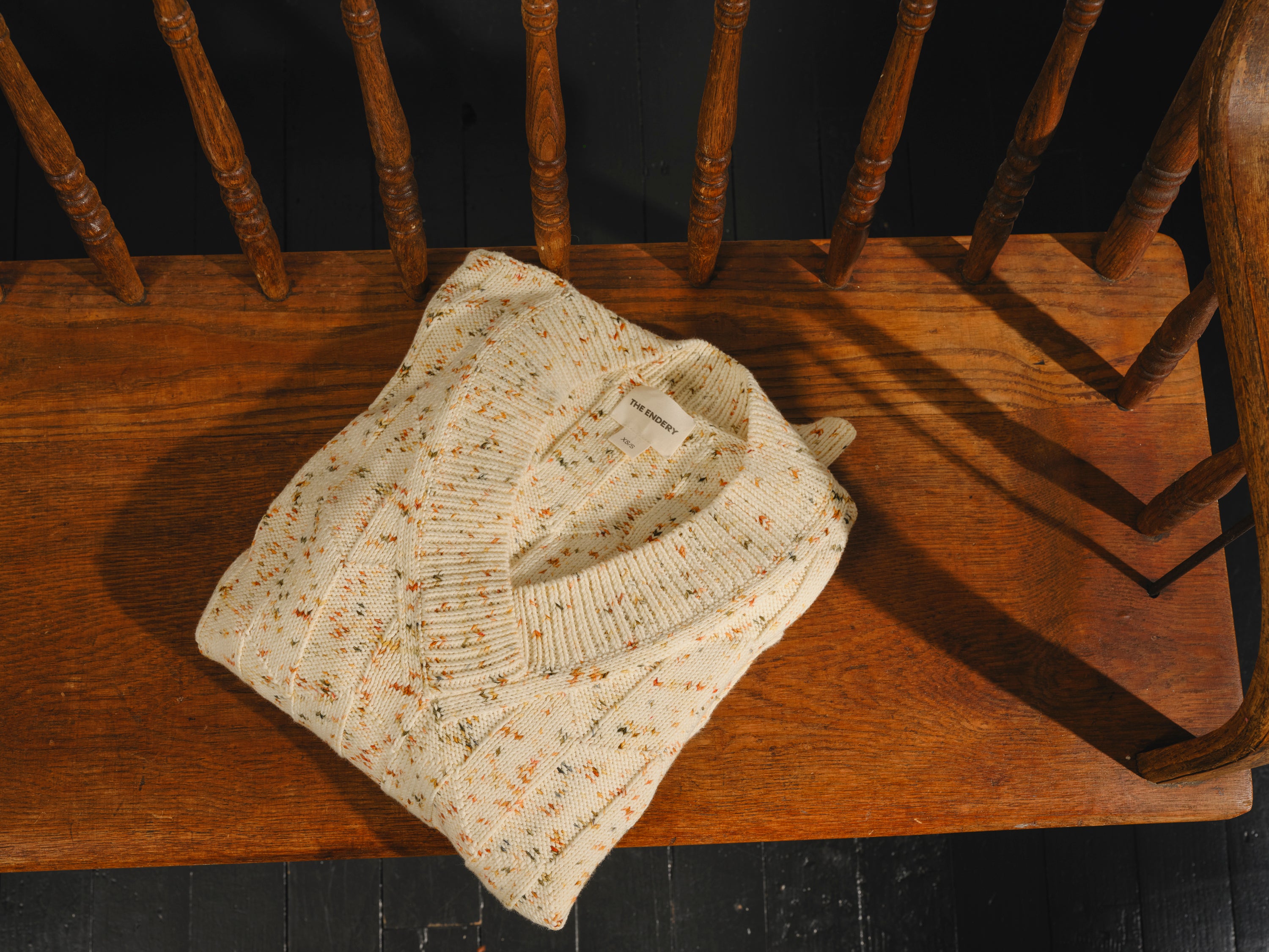 Lilly Chevron V-Neck Sweater - Dune