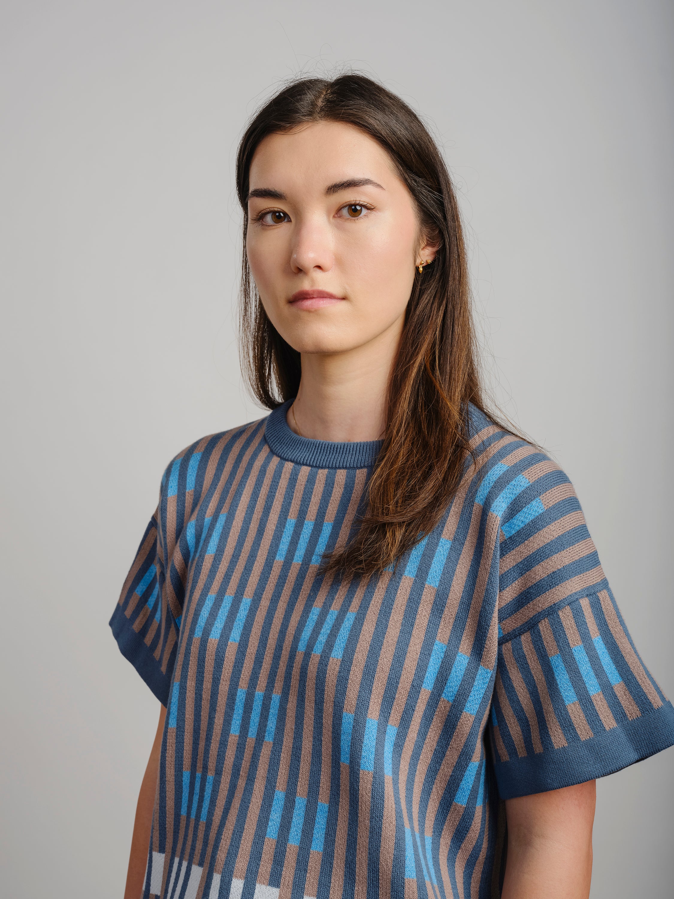 Bauhaus Short Sleeve Sweater Tee - Graphite