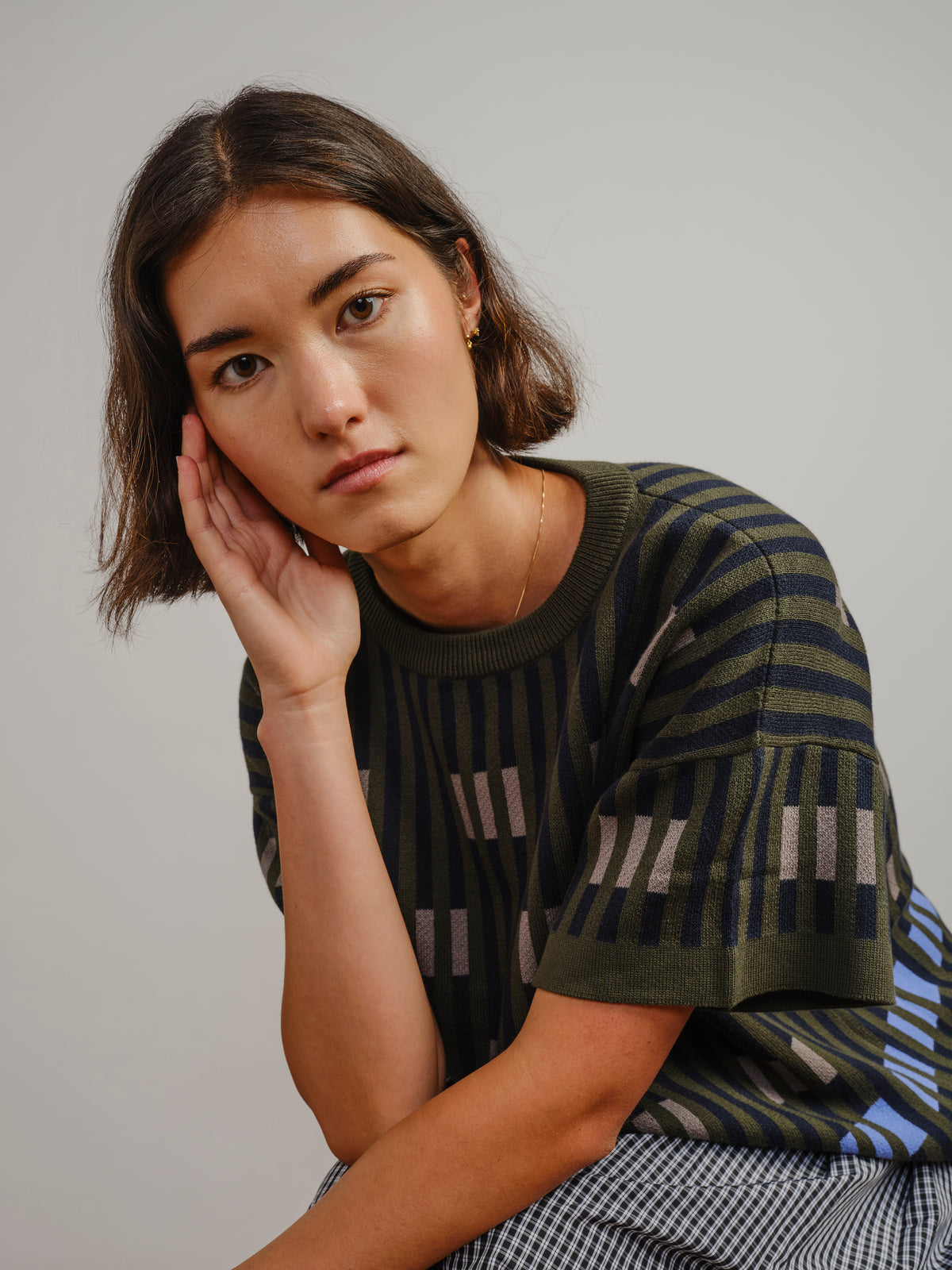 Bauhaus Short Sleeve Sweater Tee - Cinder
