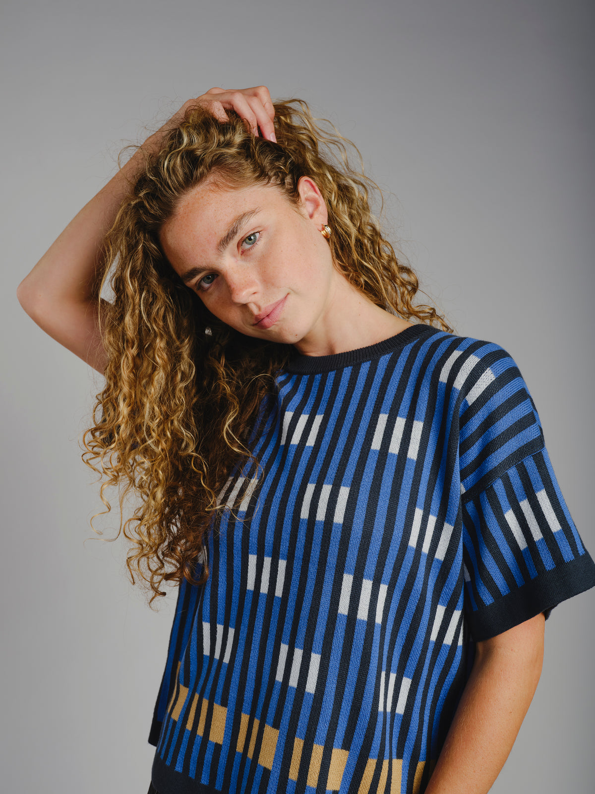 The Endery Bauhaus Short Sleeve Sweater Tee, Garnet — blue Pima cotton tee