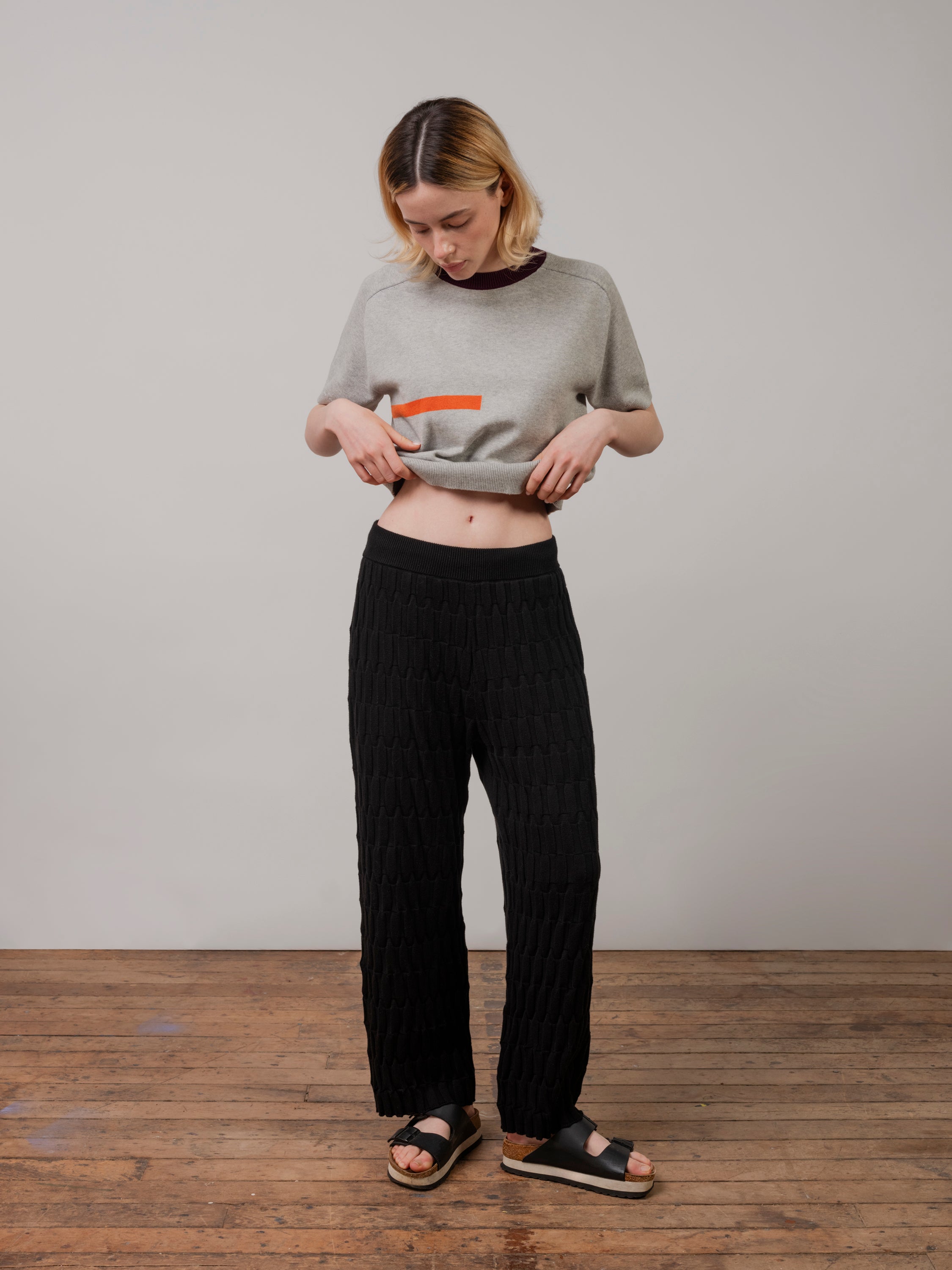 Grid Stitch Knit Wide Leg Pant - Coal