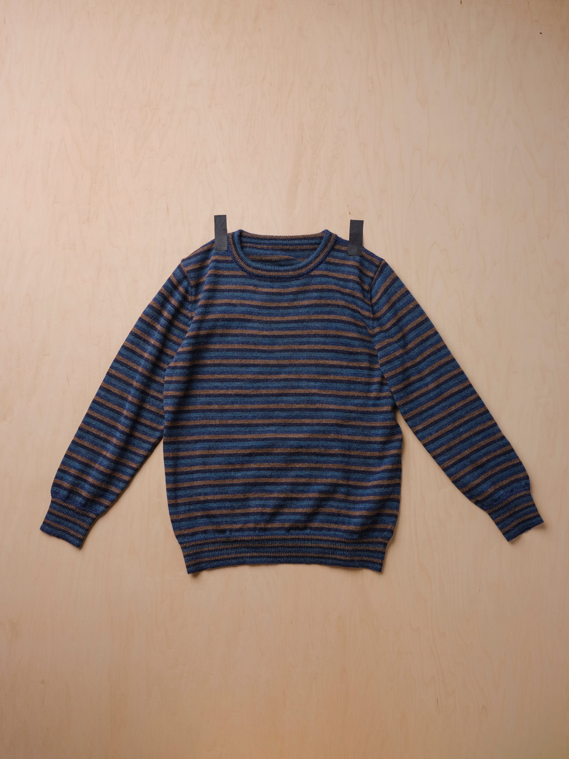 Long Sleeve Sweater Tee - Arándano