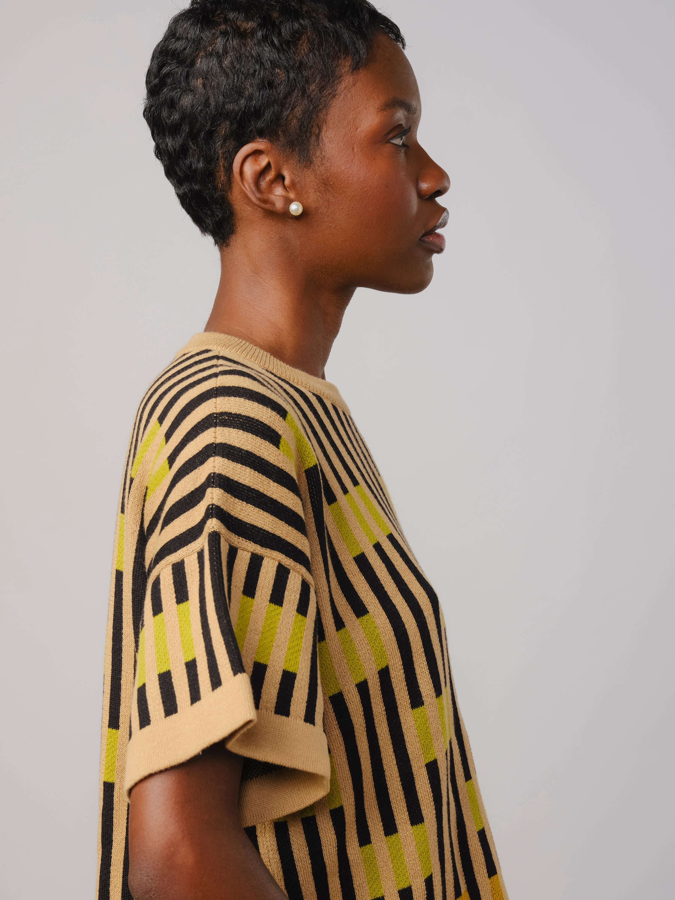 Bauhaus Short Sleeve Sweater Tee - Peridot