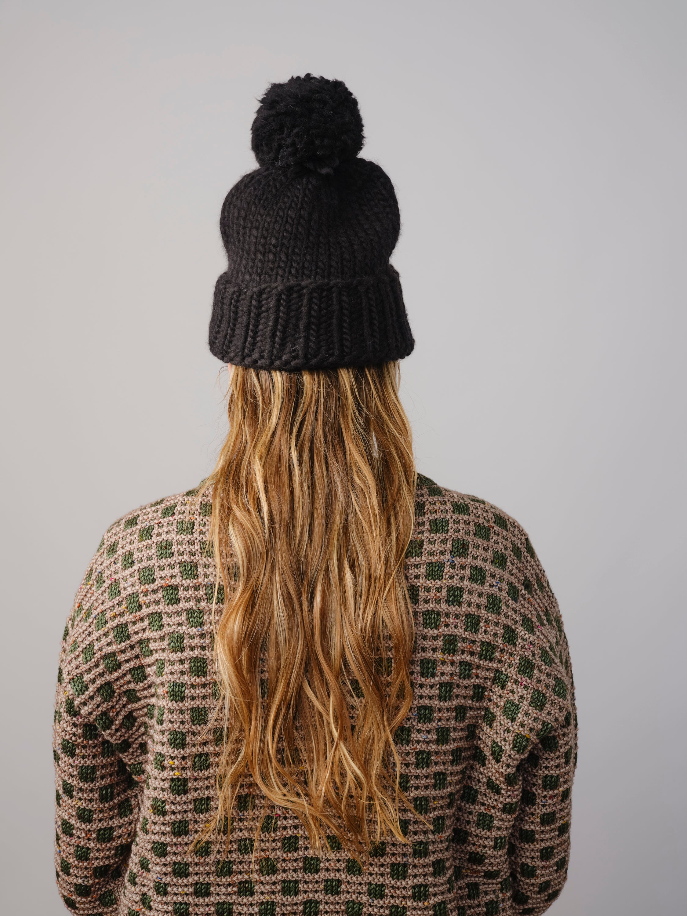 Marina Hand Knit Beanie - Obsidian