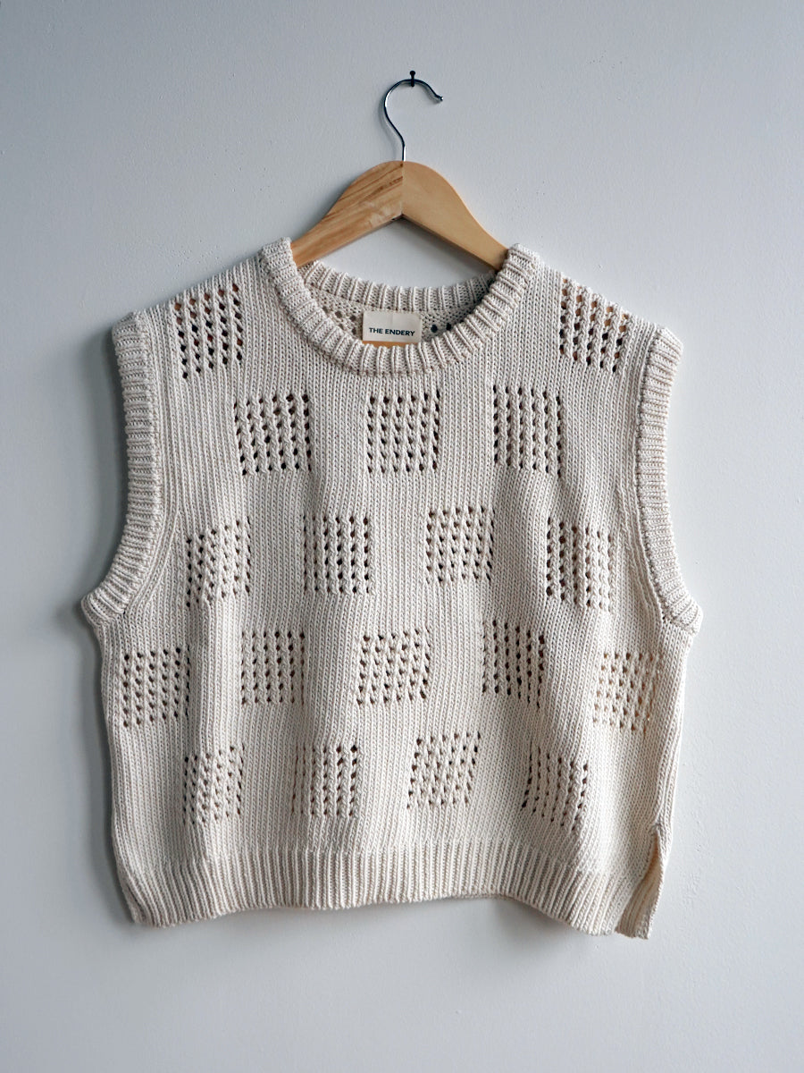 Katt Eyelet Vest - Shell