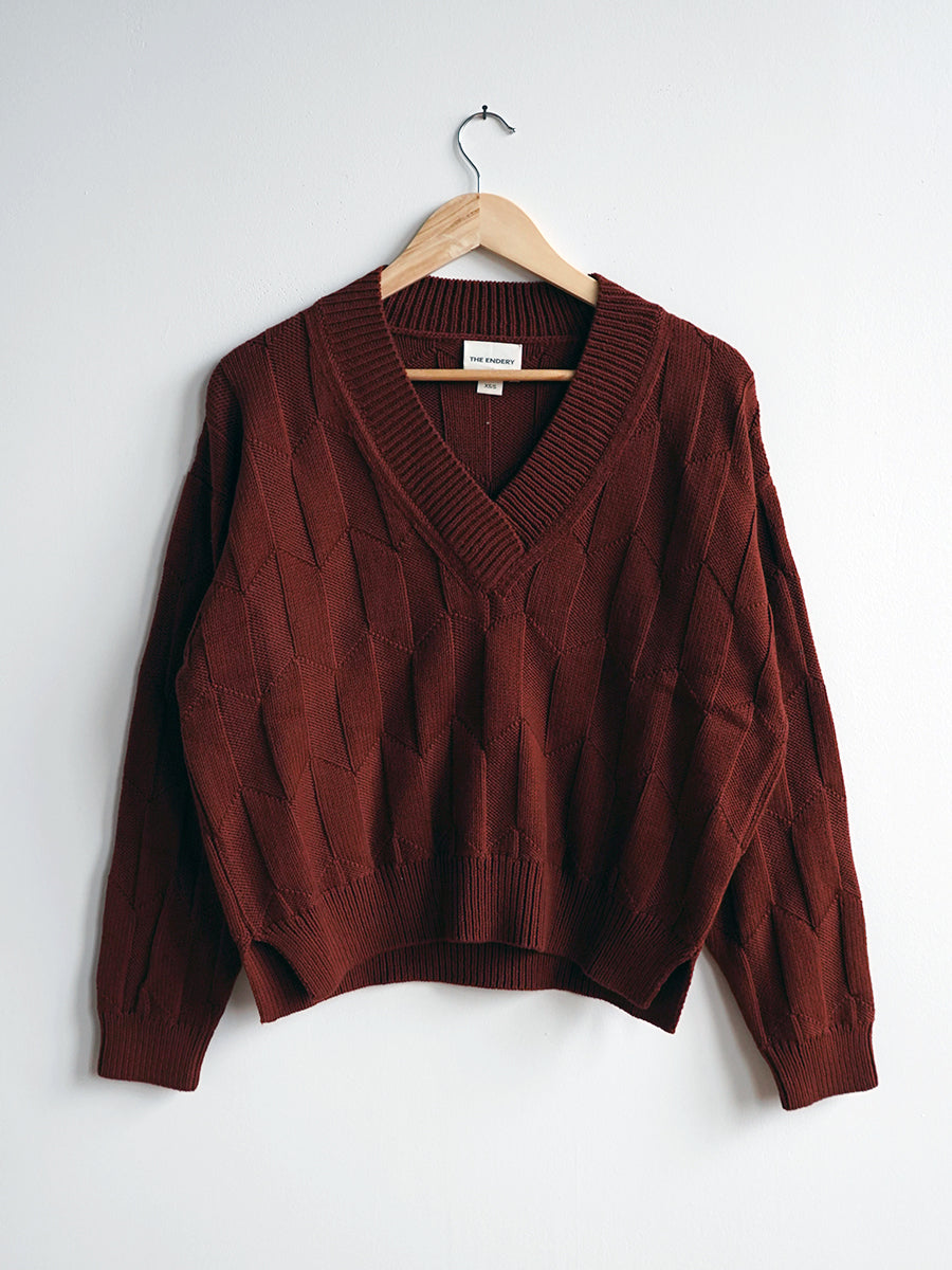 Lilly Chevron V-Neck Sweater - Sepia