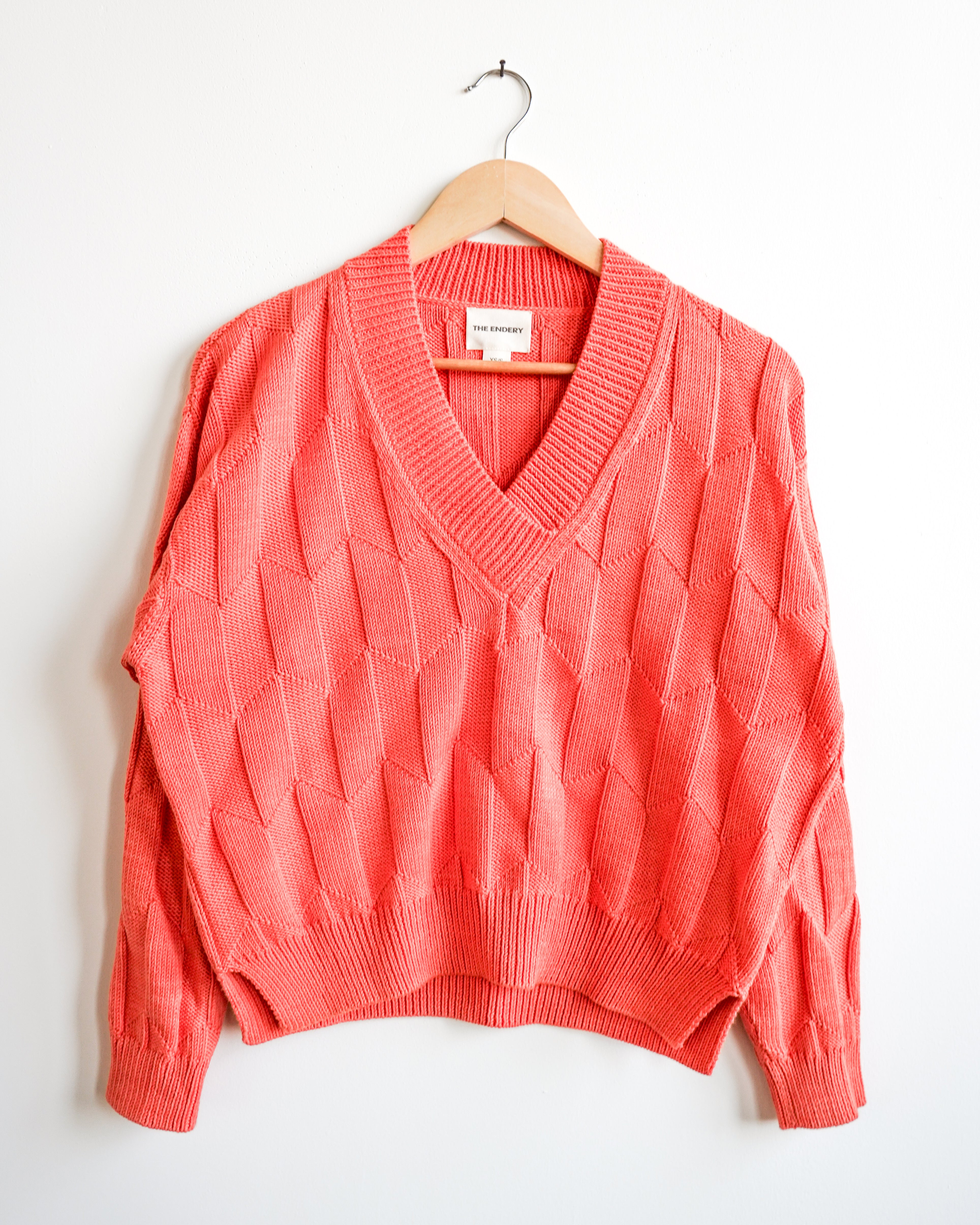 Lilly Chevron V-Neck Sweater - Sundrift