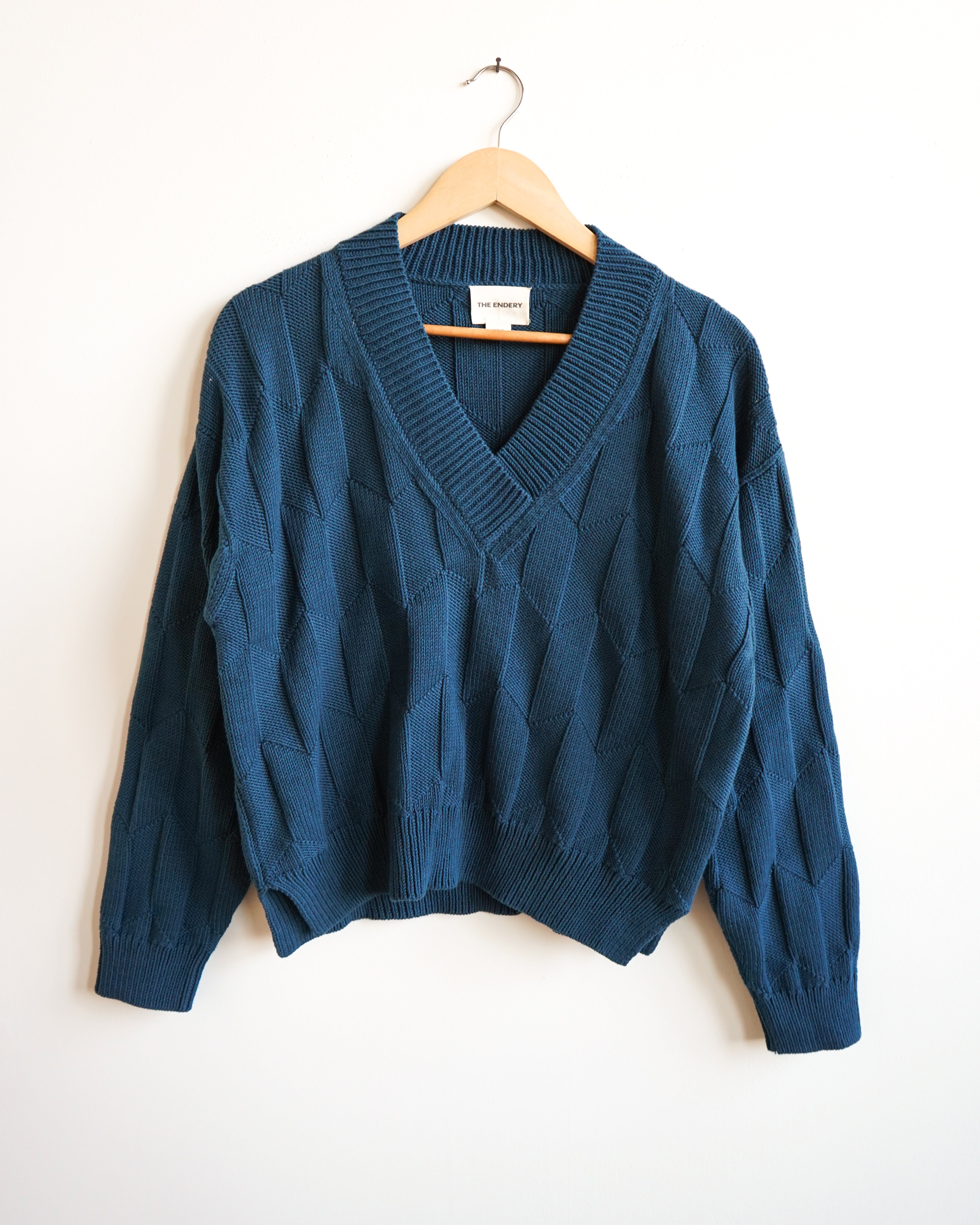 Lilly Chevron V-Neck Sweater - Harbor