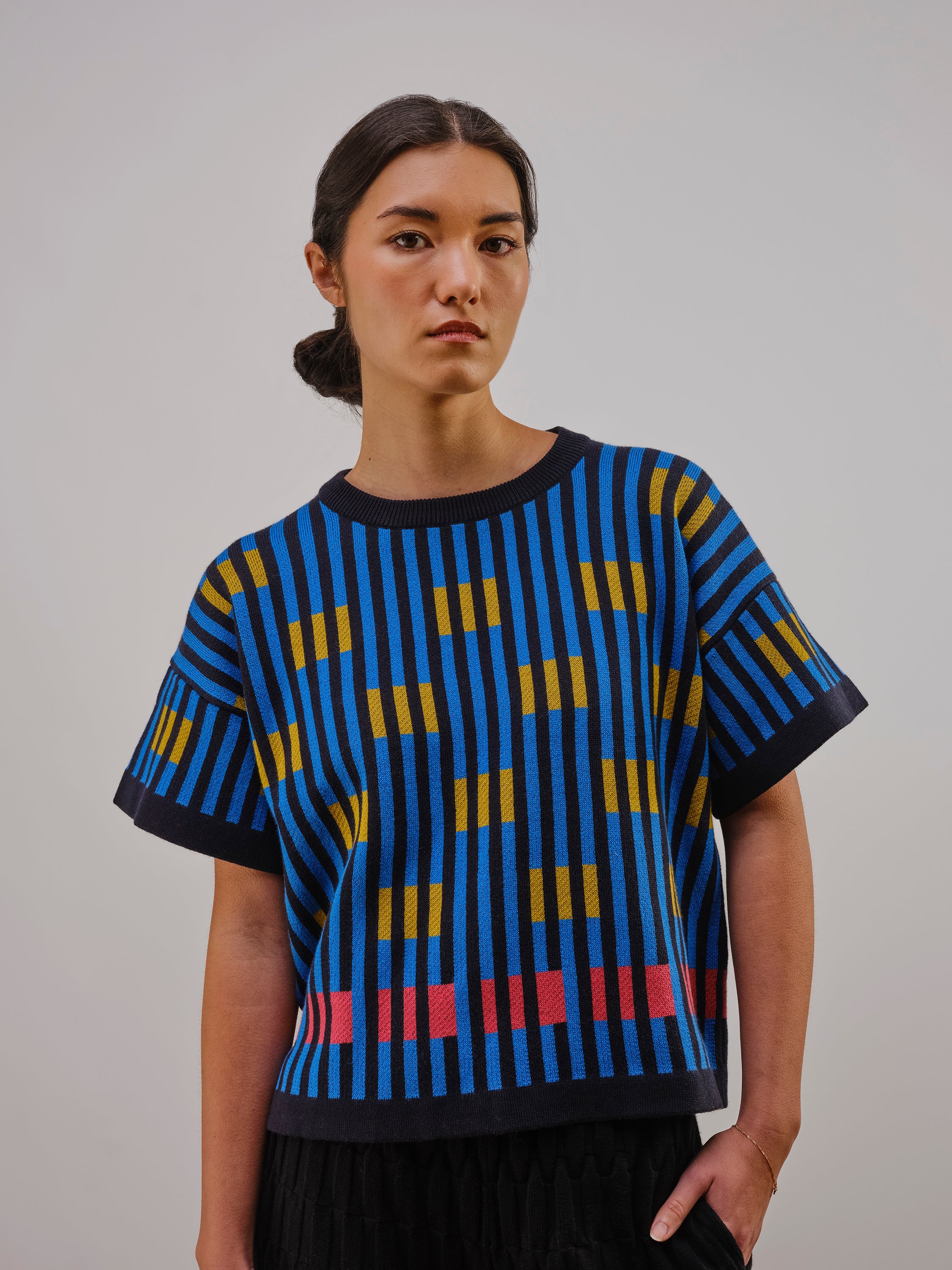 Bauhaus Short Sleeve Sweater Tee - Callisto