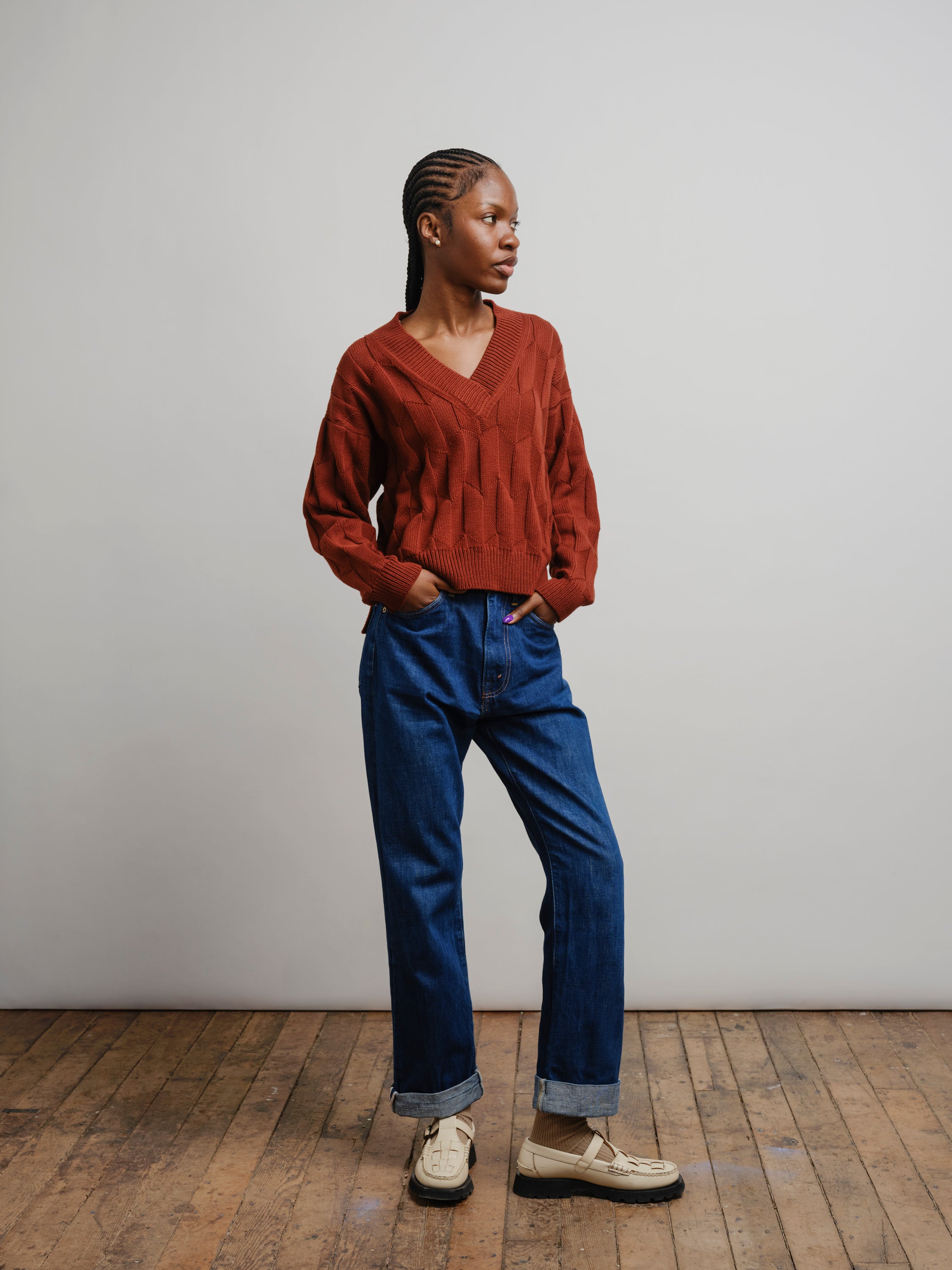 Lilly Chevron V-Neck Sweater - Sepia