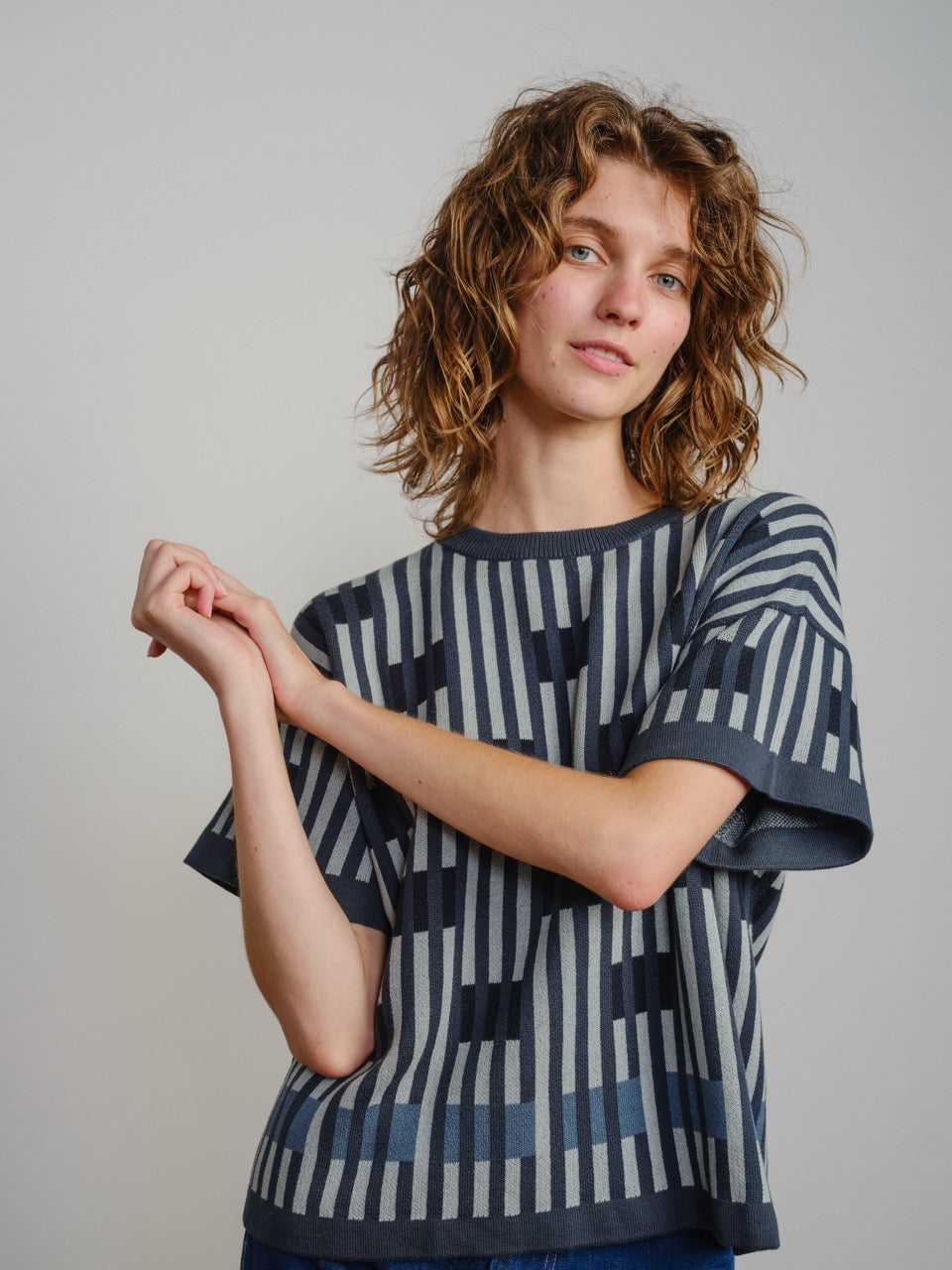 Bauhaus Short Sleeve Sweater Tee - Cinder
