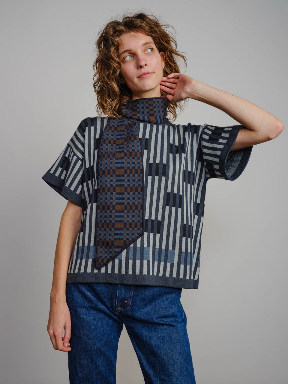 Bauhaus Short Sleeve Sweater Tee - Cinder