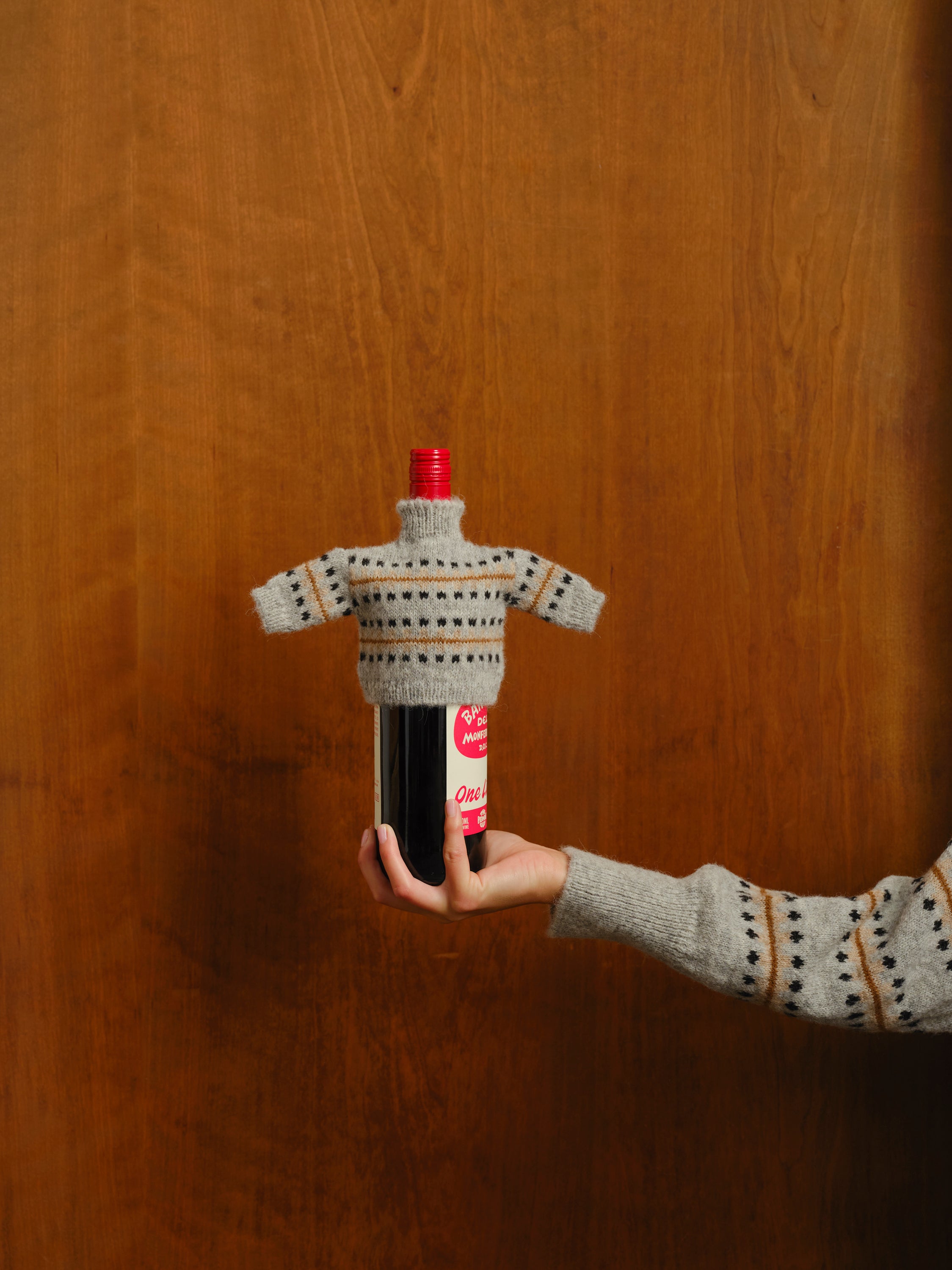 wine-bottle-sweater-fair-isle-artisan-knit