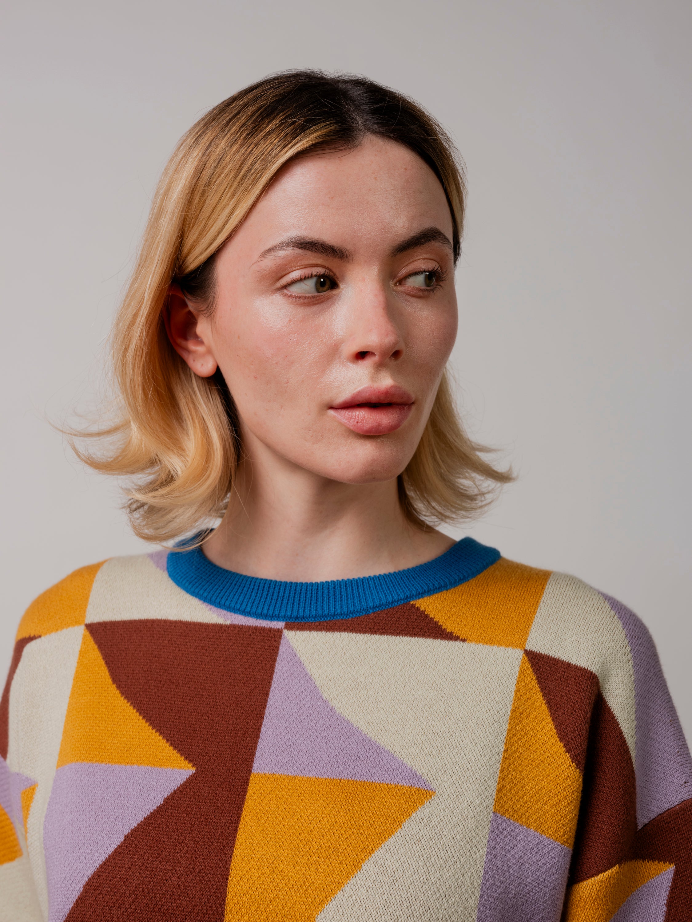 Calder Sweater Tee - Alstroemeria