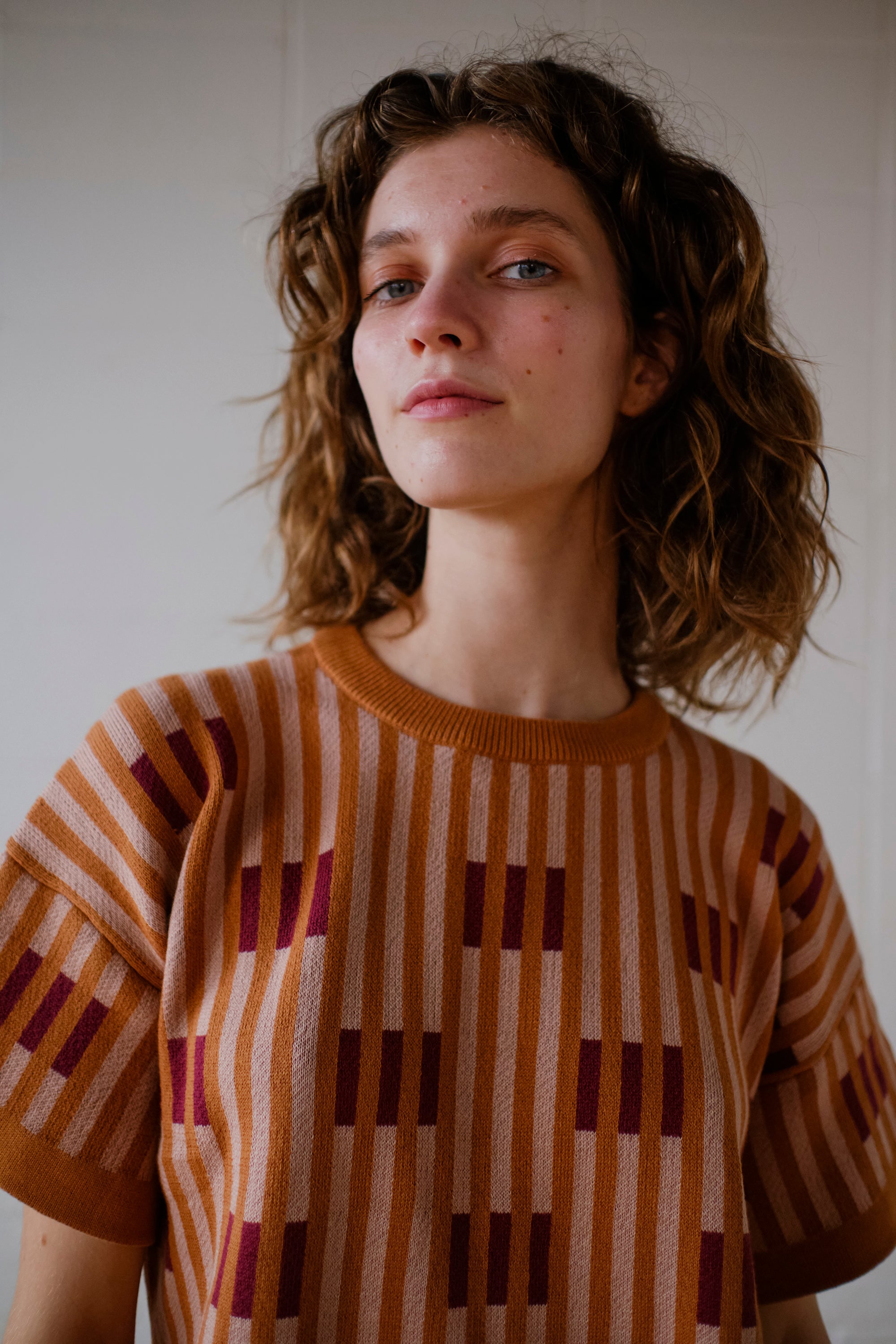 Bauhaus Short Sleeve Sweater Tee - Venus