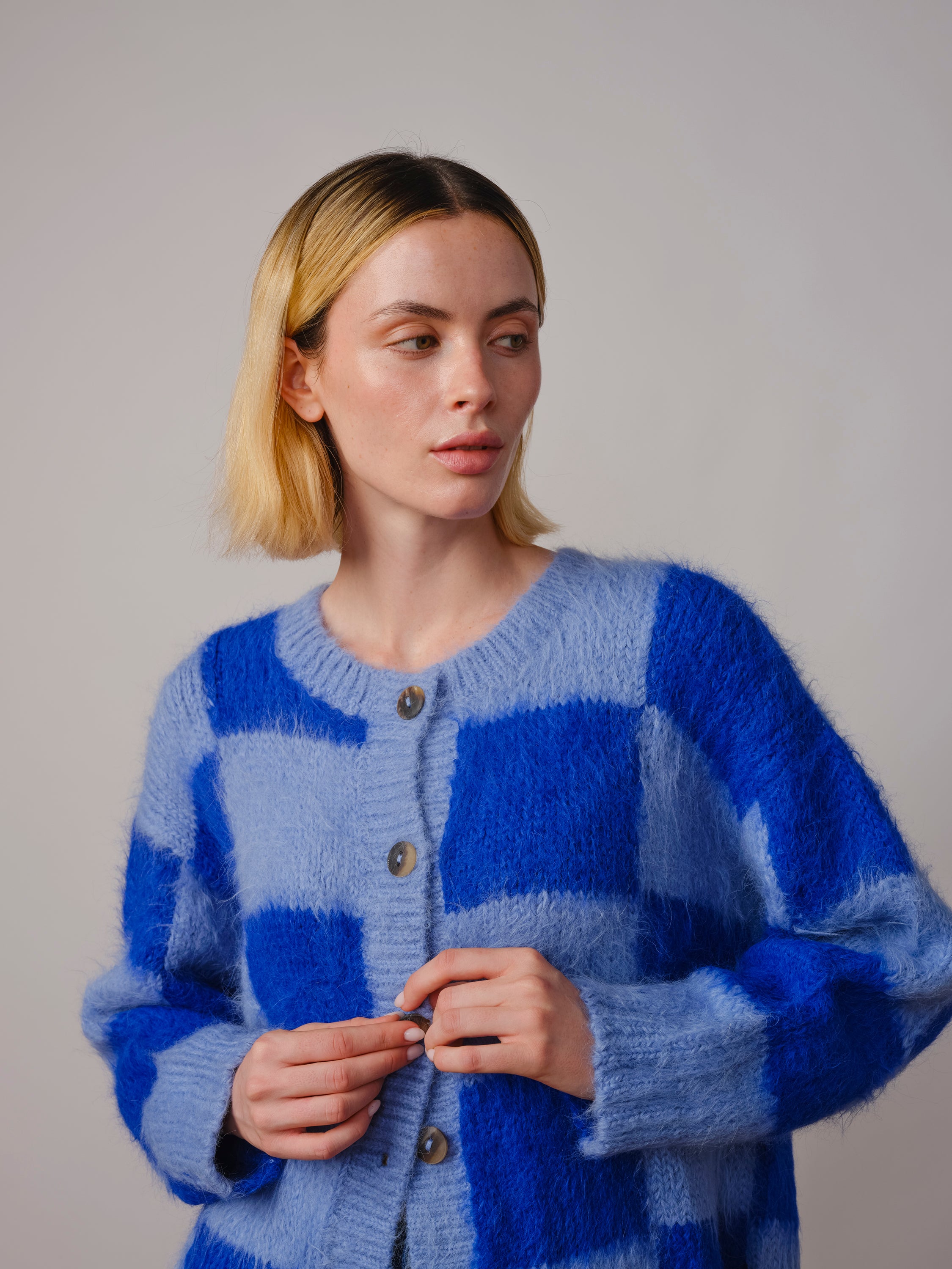 Louise Cardigan - Scilla
