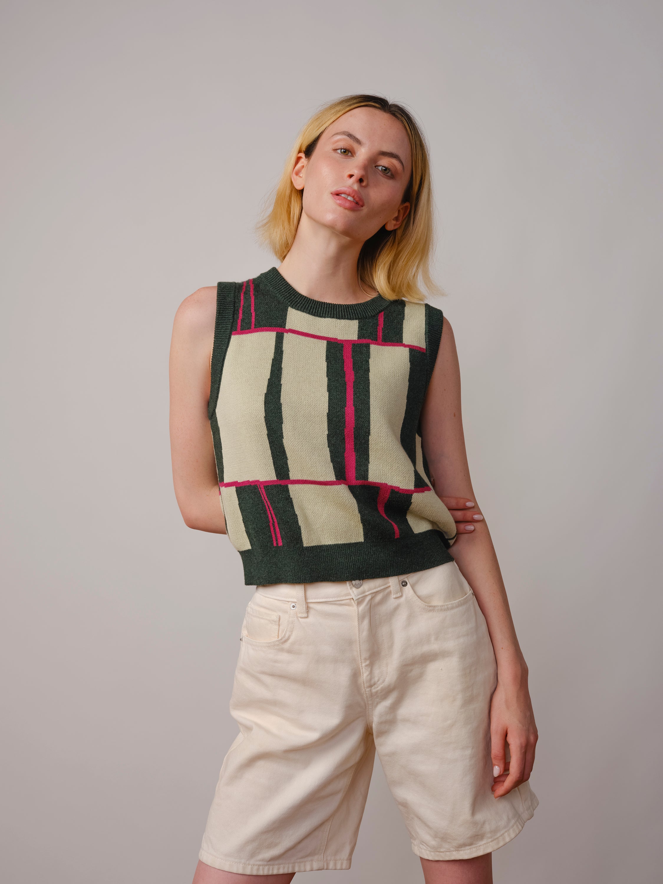 Piet Knit Vest - Cinchona