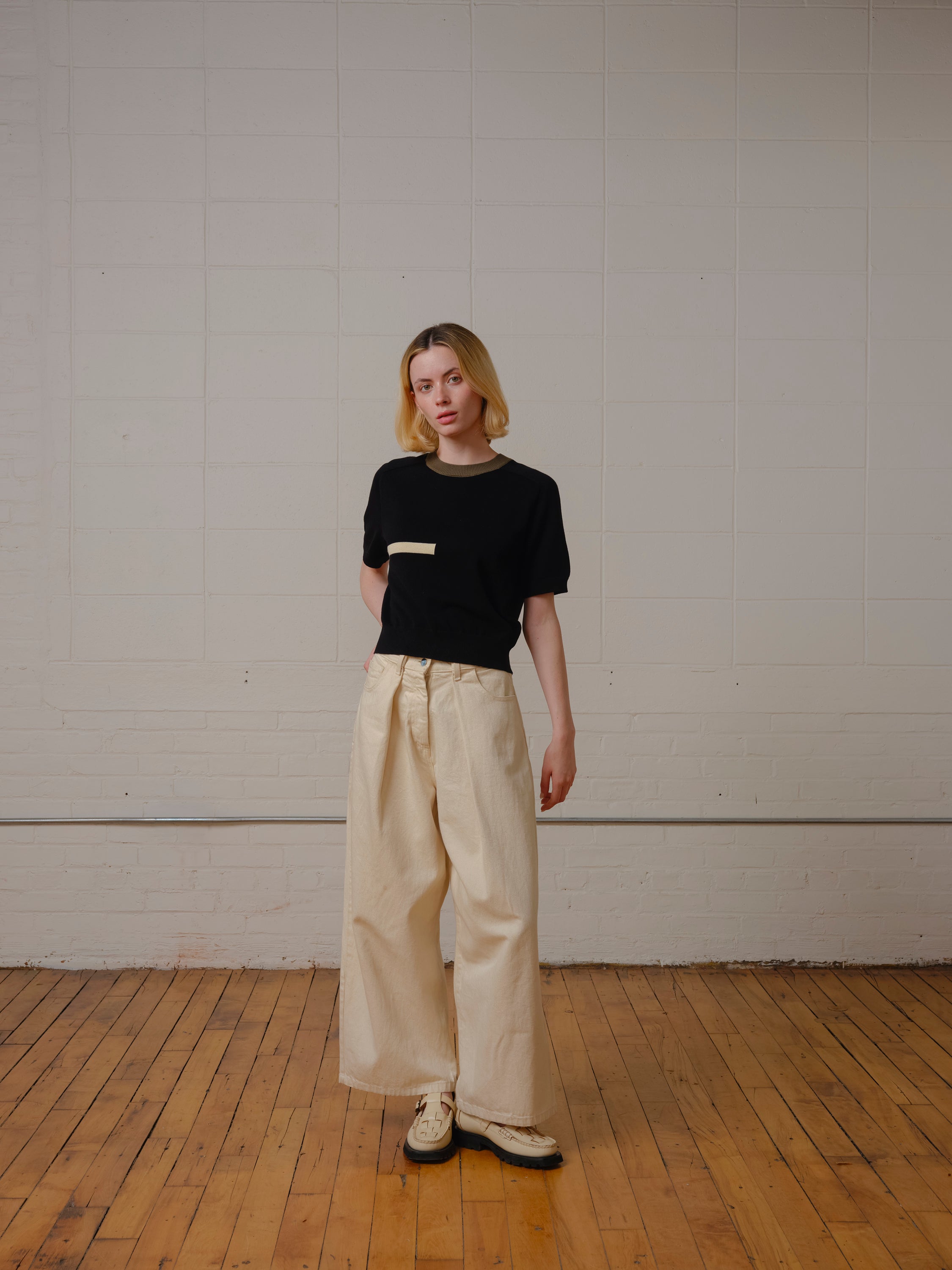 Ruben Tee - Anthracite
