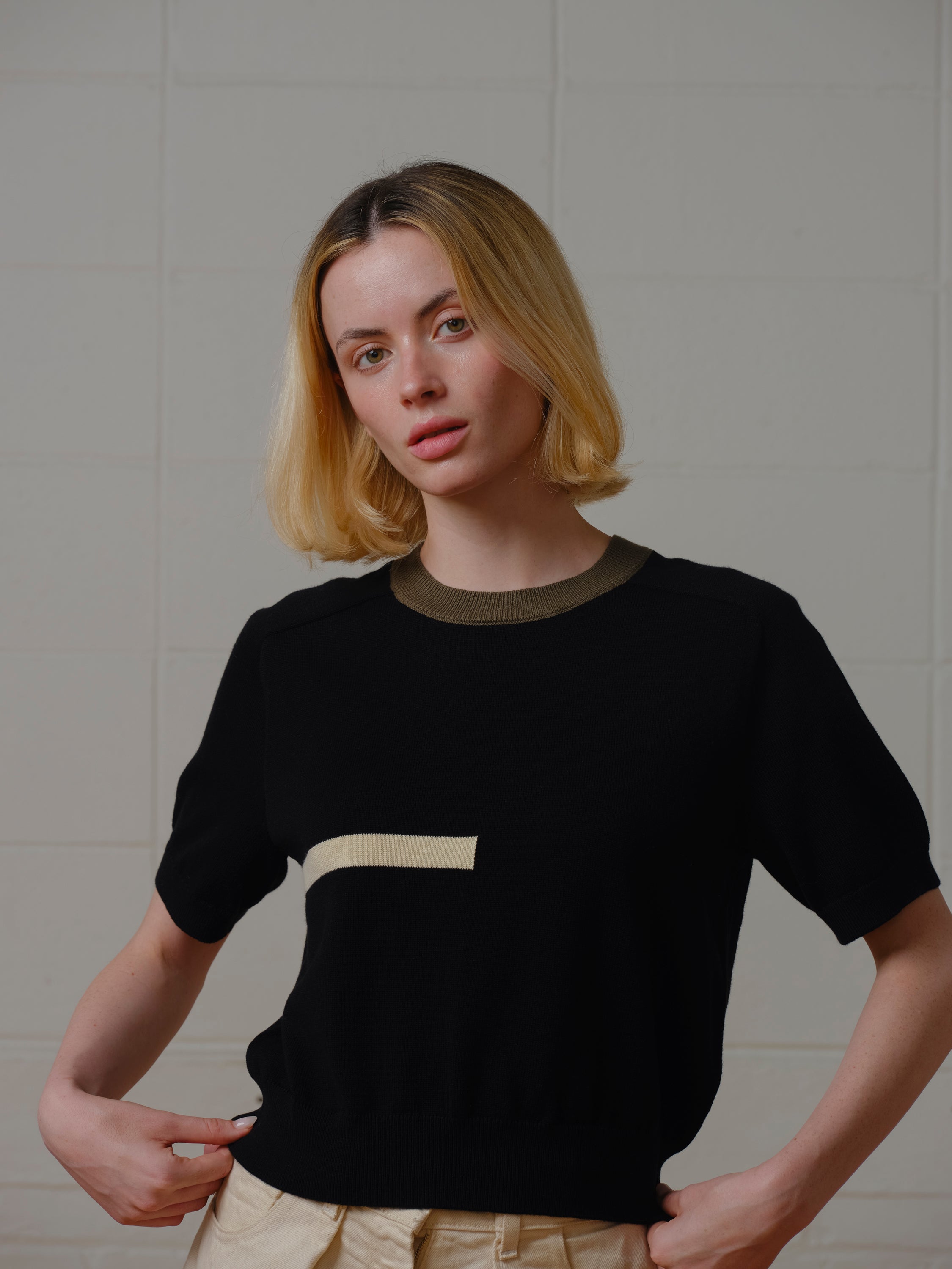 Ruben Tee - Anthracite