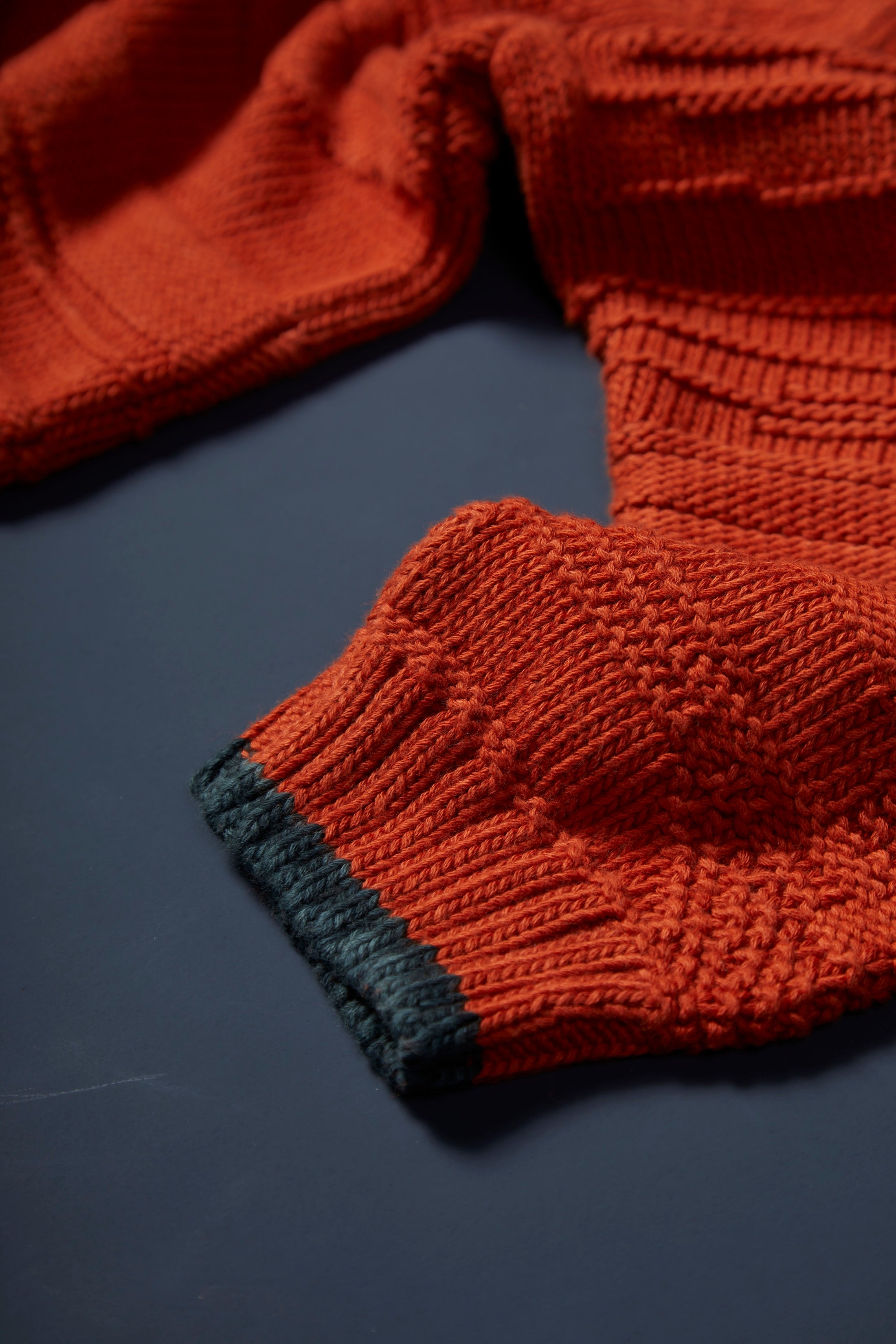 Klee Textured L/S V-Neck - Tomato